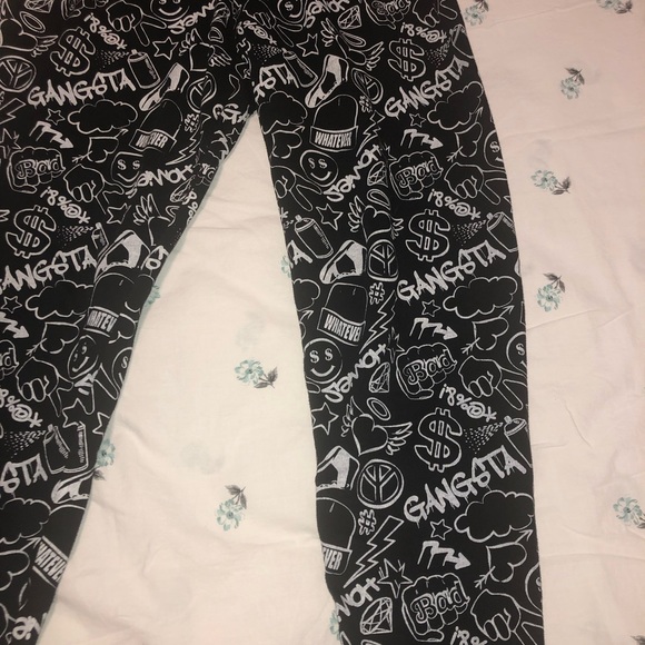 Joggers - Picture 2 of 7